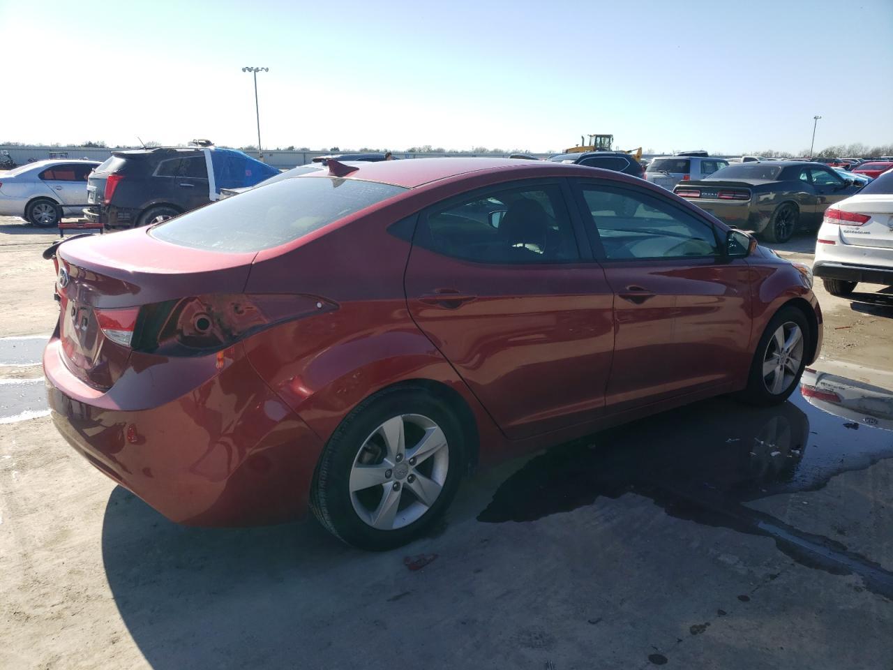 2013 HYUNDAI ELANTRA GL - Image 3