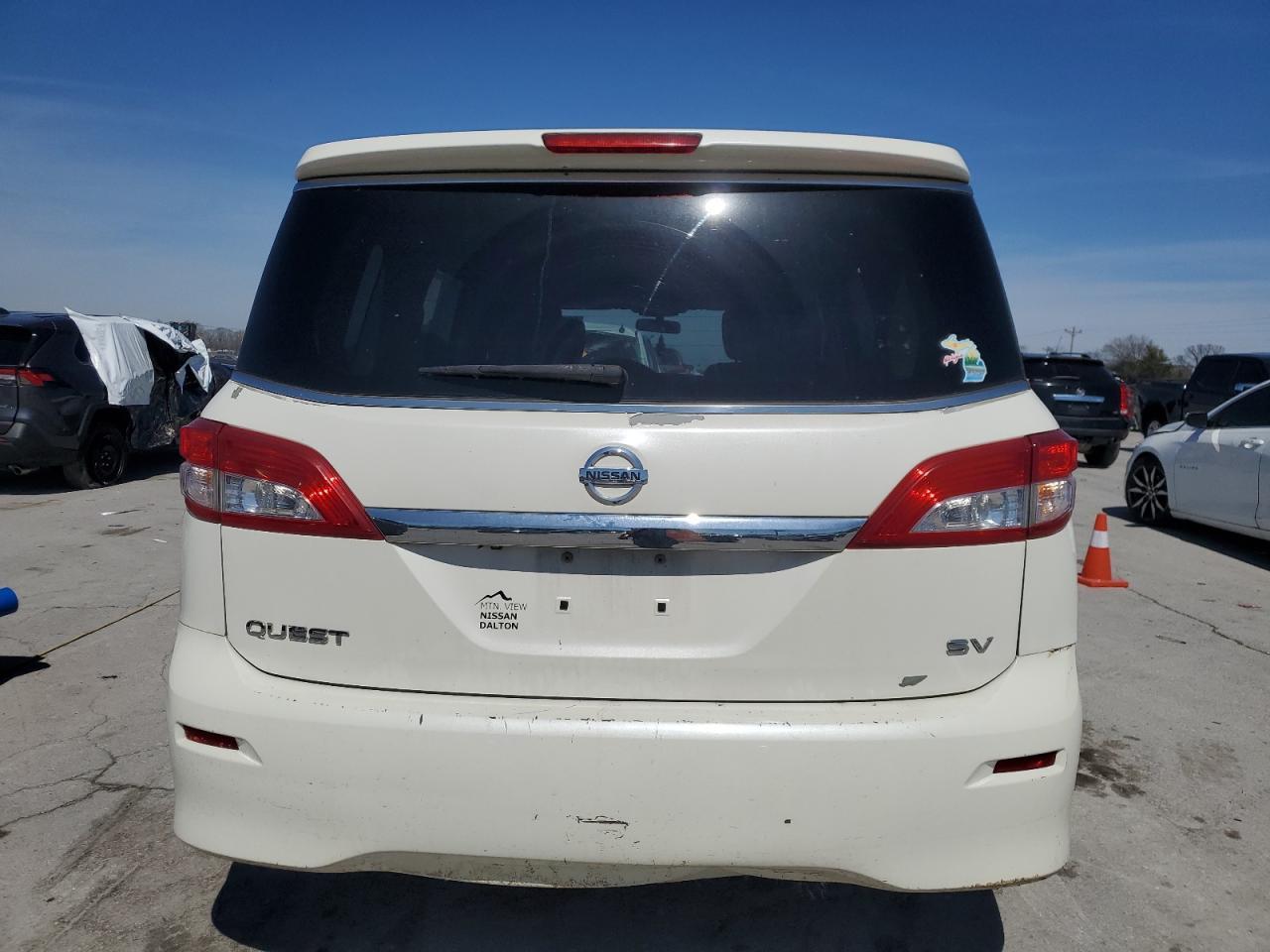 2014 NISSAN QUEST S - Фото 6