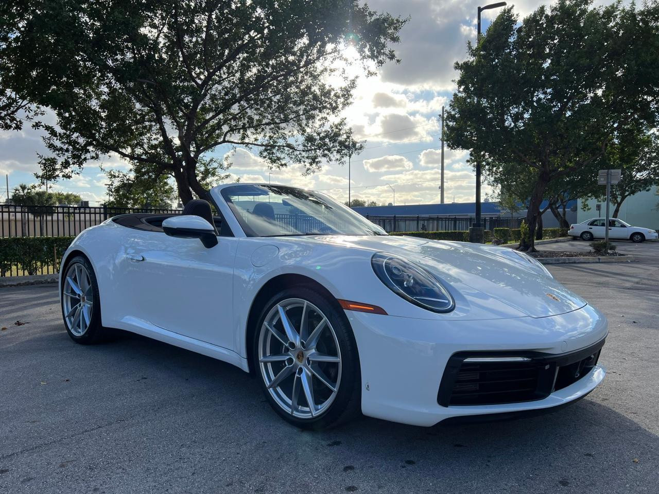 2021 PORSCHE 911 CARRER