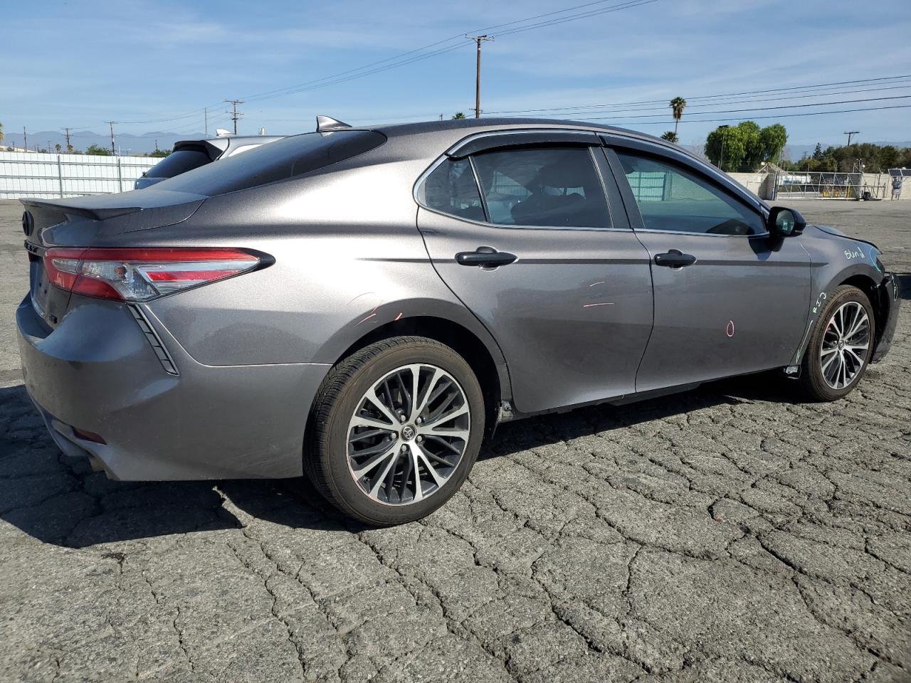 2019 TOYOTA CAMRY L - Image 3
