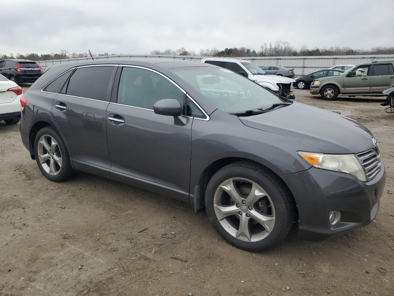 2012 TOYOTA VENZA LE - Фото 4