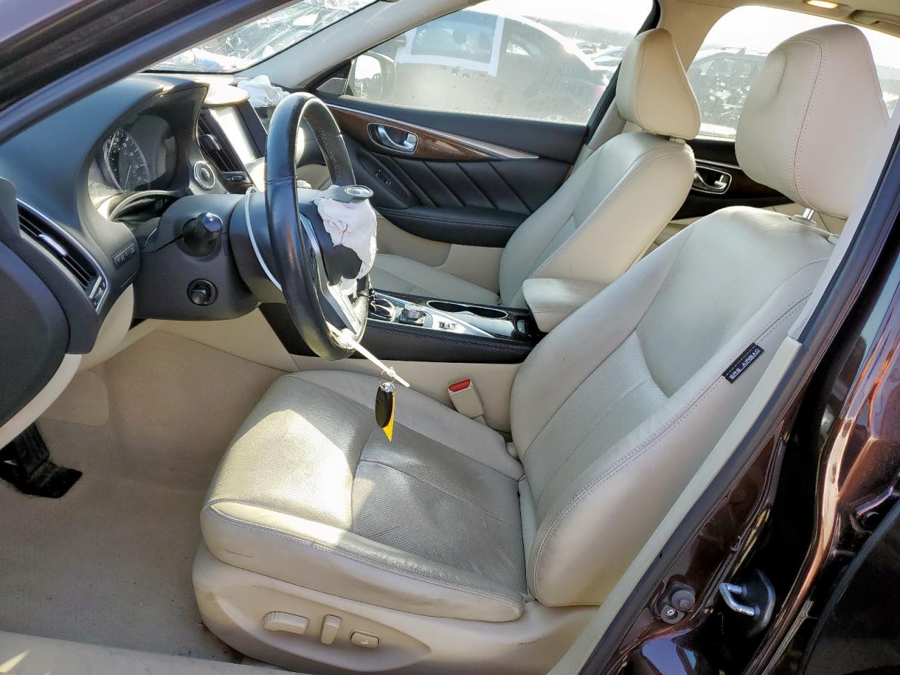2018 INFINITI Q50 LUXE - Image 7