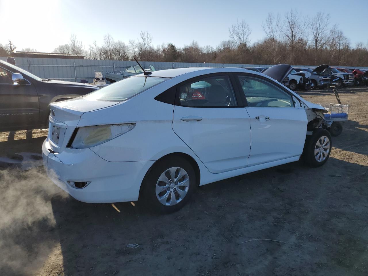 2017 HYUNDAI ACCENT SE - Фото 3
