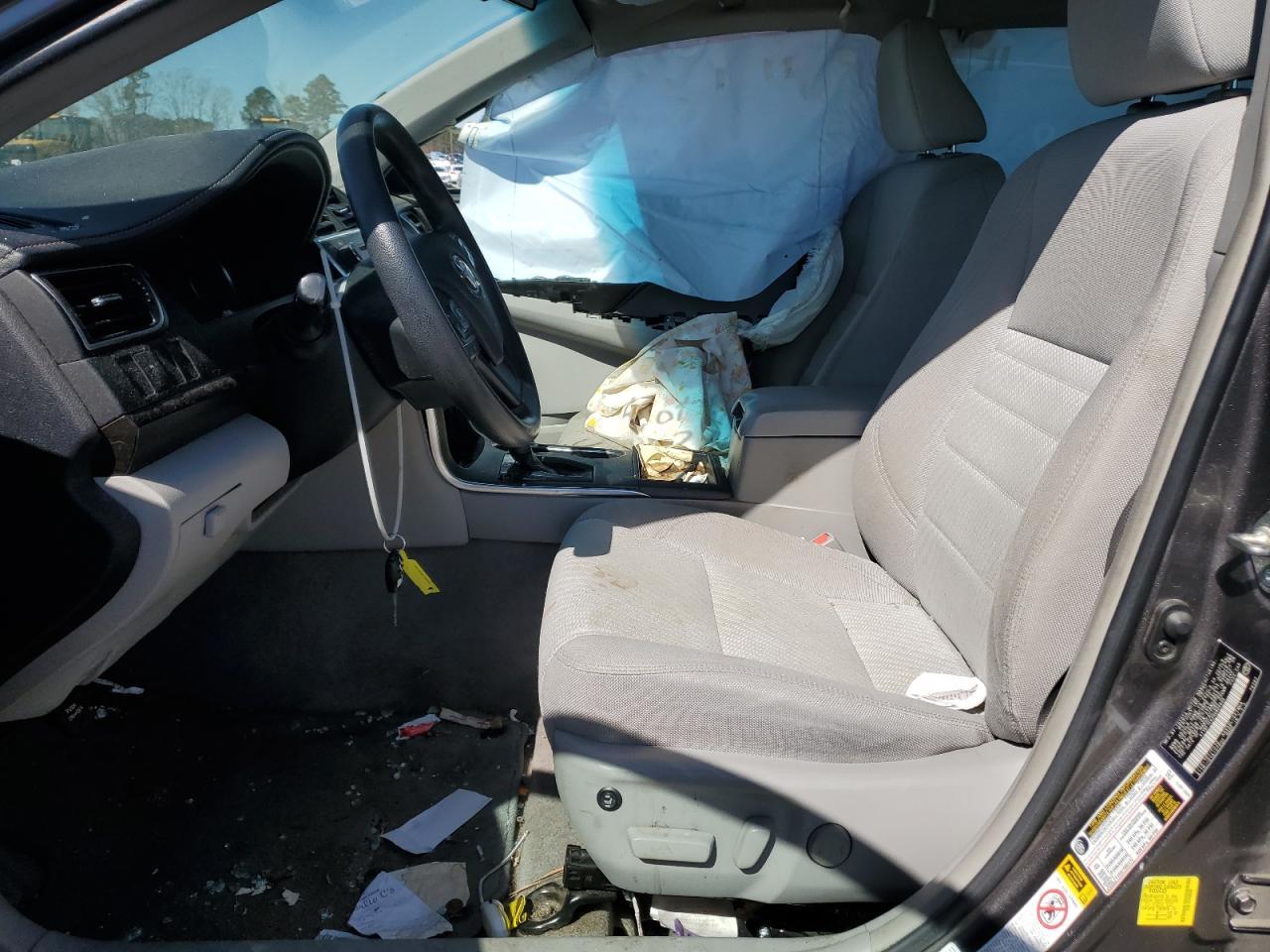 2017 TOYOTA CAMRY LE - Image 7
