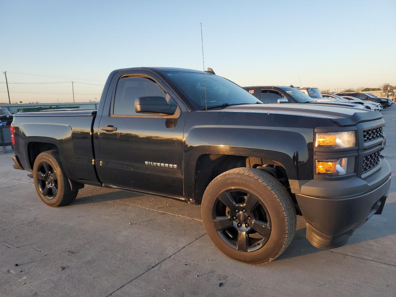 2015 CHEVROLET SILVERADO - Image 4