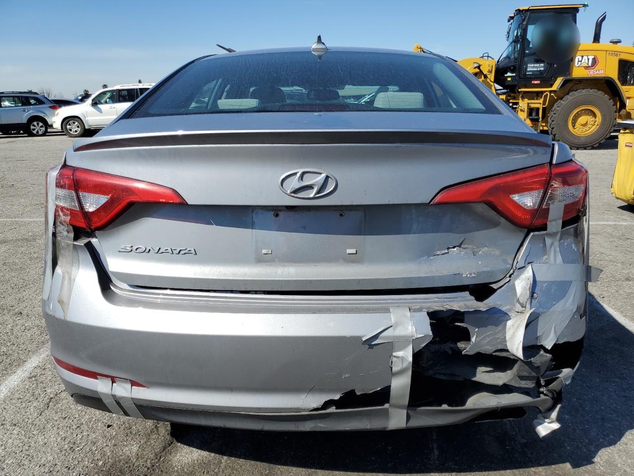 2017 HYUNDAI SONATA SE - Фото 6