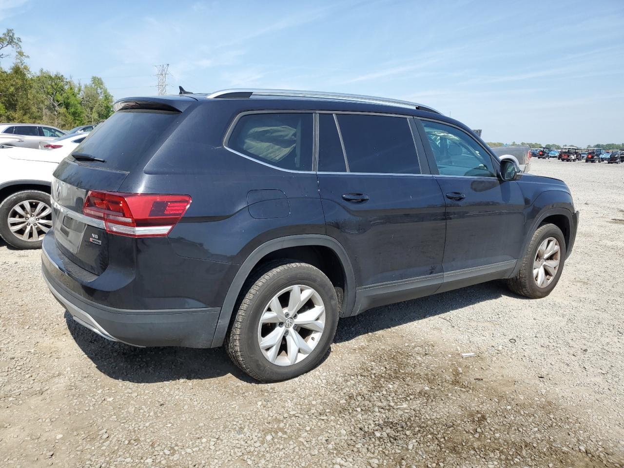 2018 VOLKSWAGEN ATLAS SE - Image 3