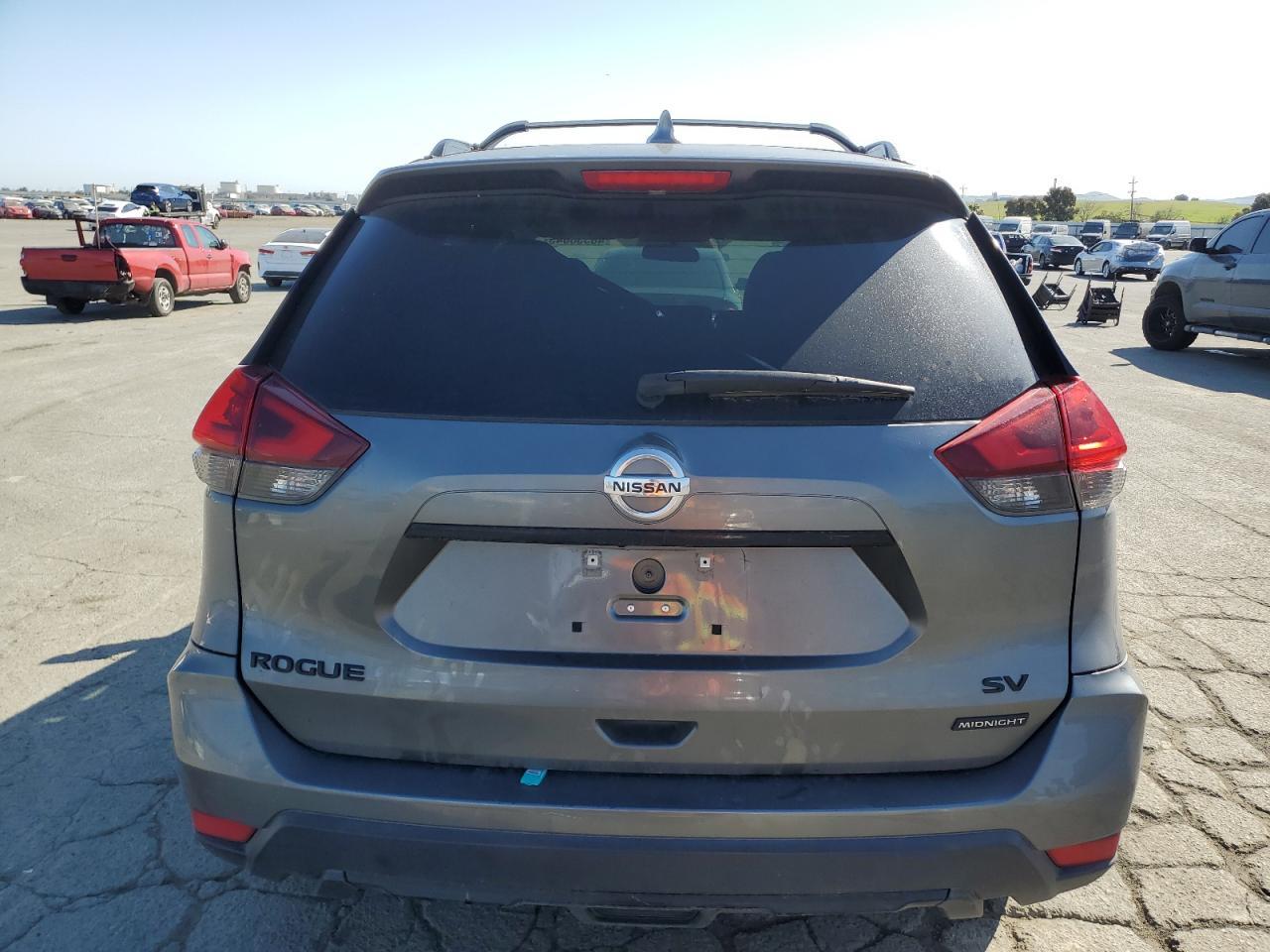 2018 NISSAN ROGUE S - Фото 6