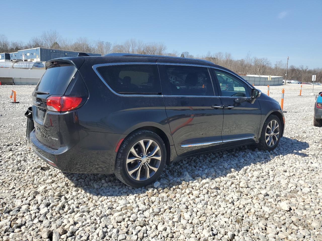 2017 CHRYSLER PACIFICA L - Фото 3