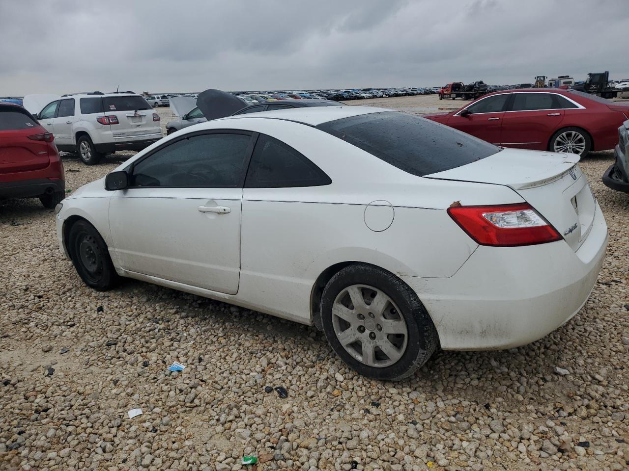 2011 HONDA CIVIC LX - Image 2