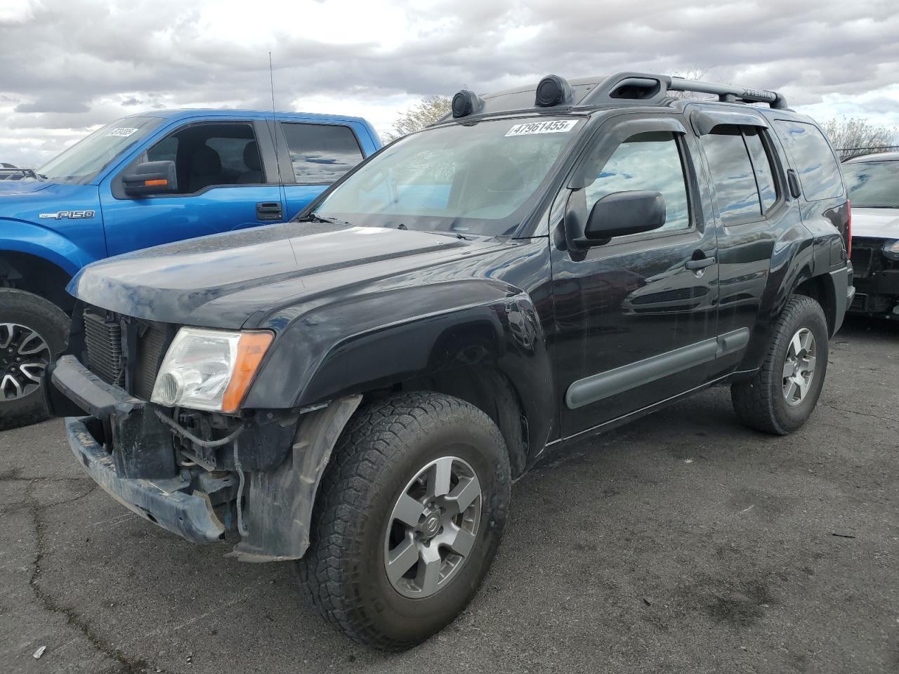 2013 NISSAN XTERRA X