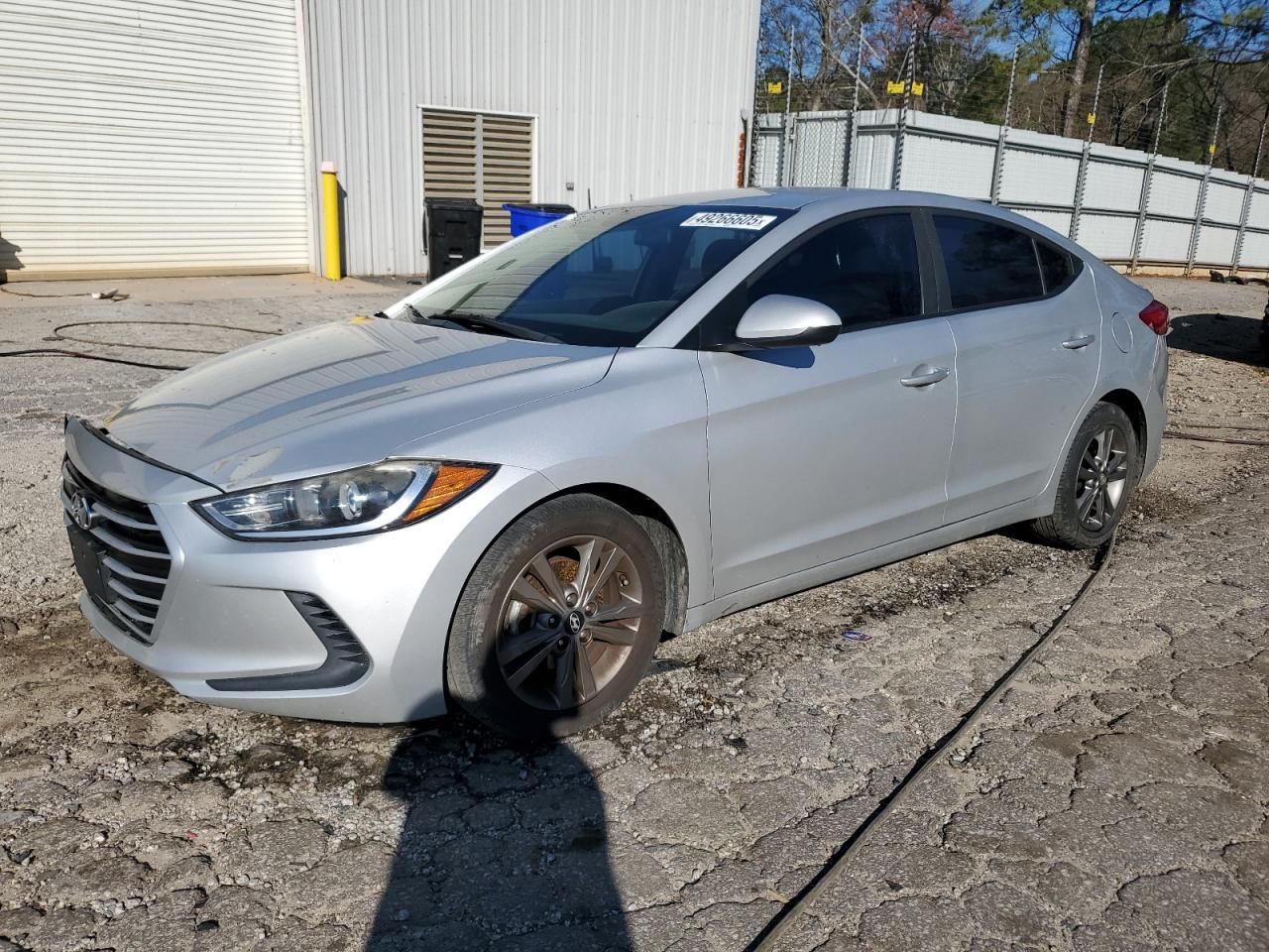 2018 HYUNDAI ELANTRA SE