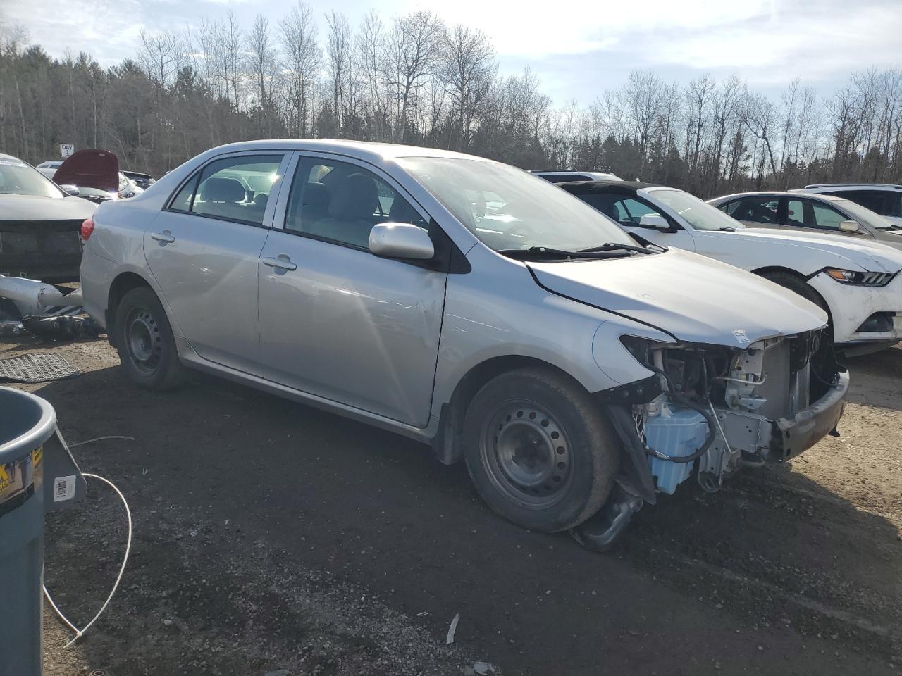 2013 TOYOTA COROLLA BA - Фото 4