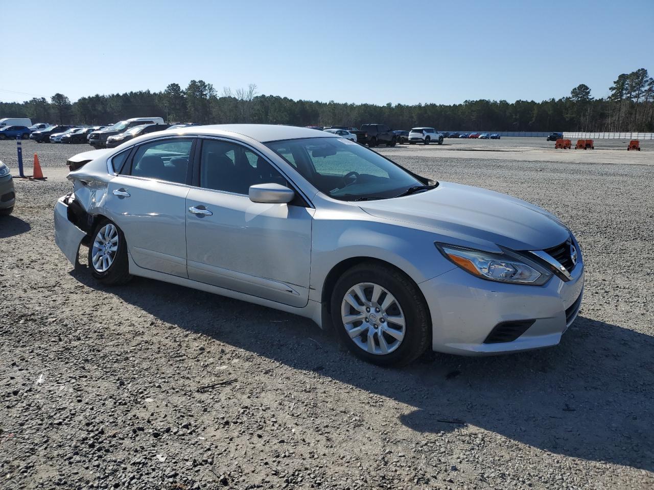 2017 NISSAN ALTIMA 2.5 - Image 4