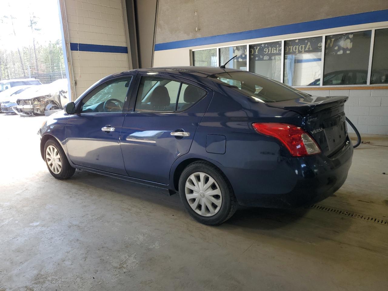 2014 NISSAN VERSA S - Фото 2