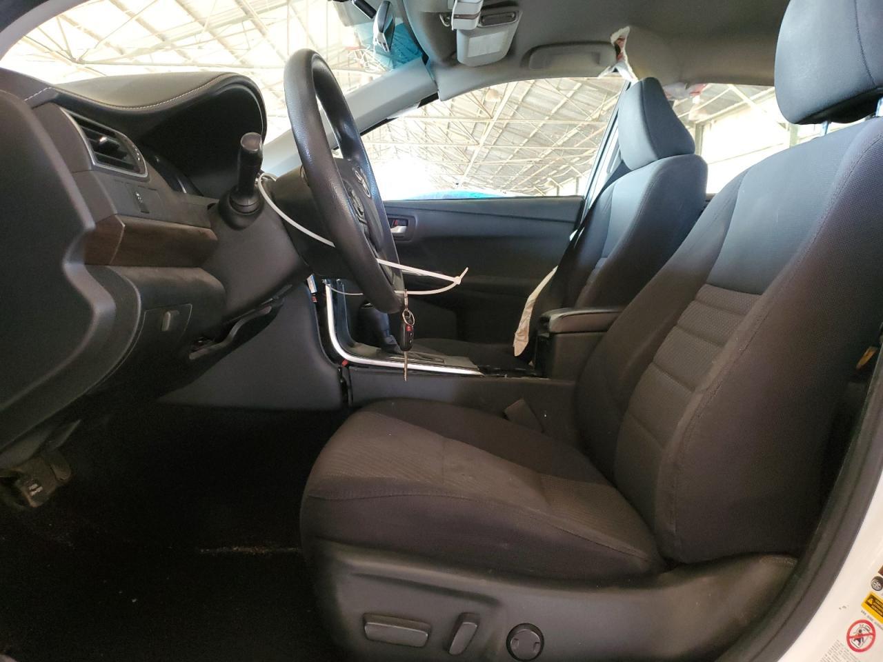 2017 TOYOTA CAMRY LE - Image 7