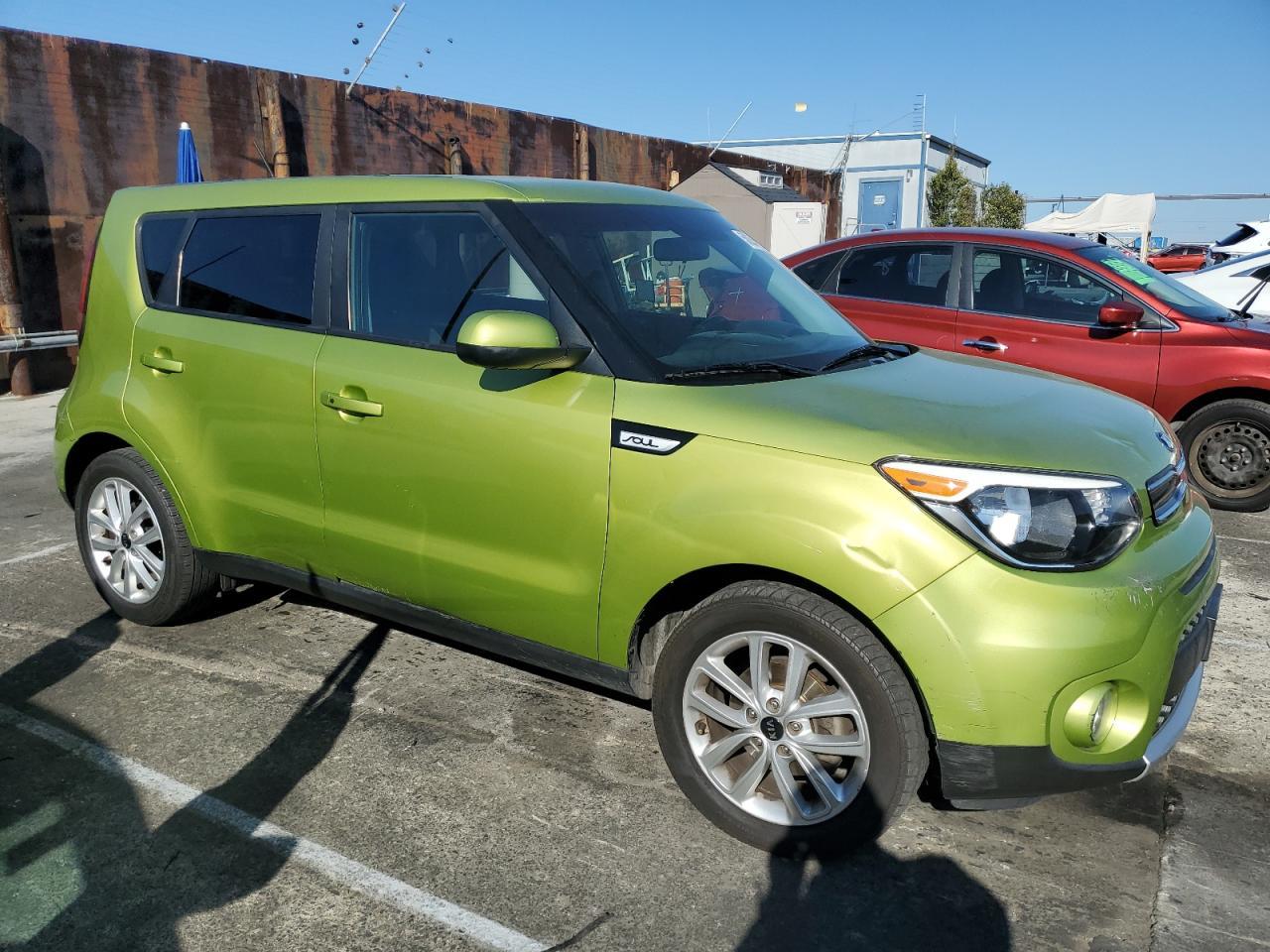 2017 KIA SOUL + - Image 4