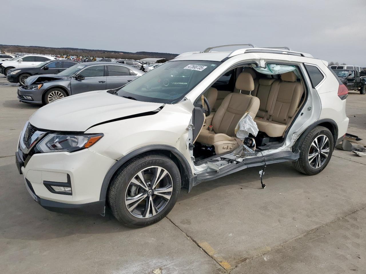 2018 NISSAN ROGUE S