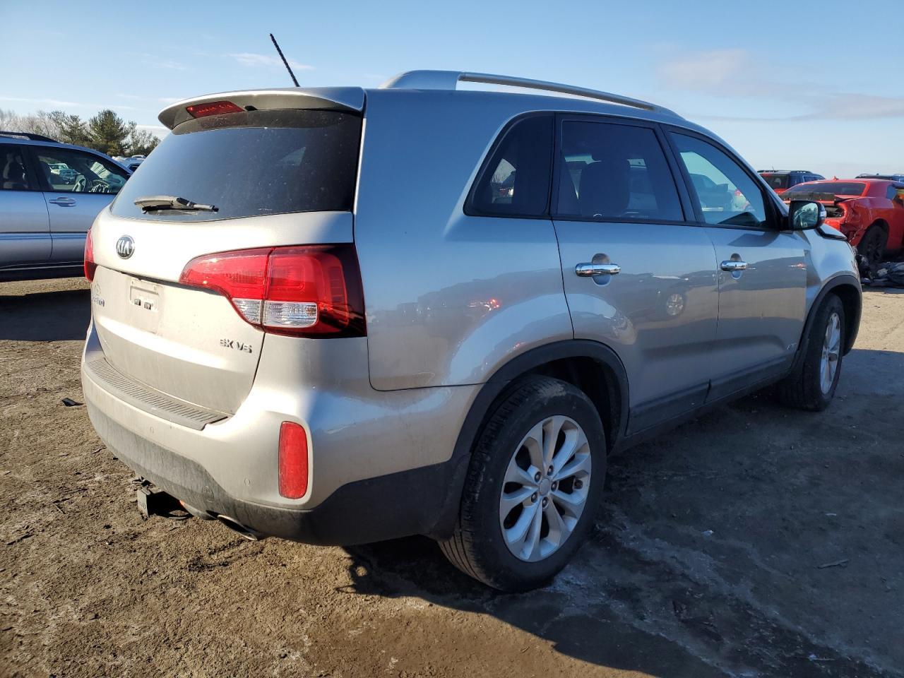 2015 KIA SORENTO EX - Фото 3