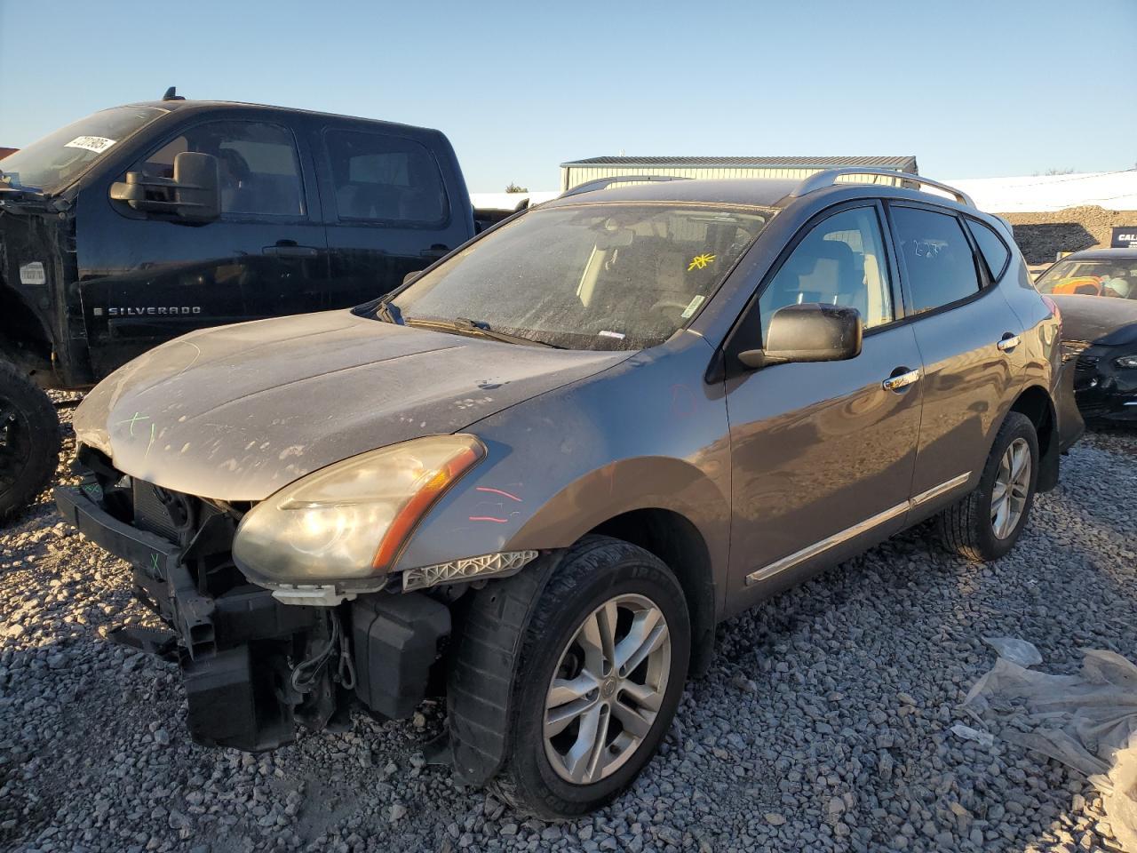 2015 NISSAN ROGUE SELE