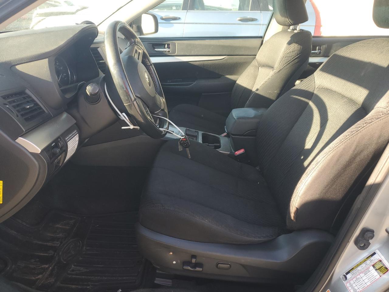 2012 SUBARU LEGACY 2.5 - Image 7