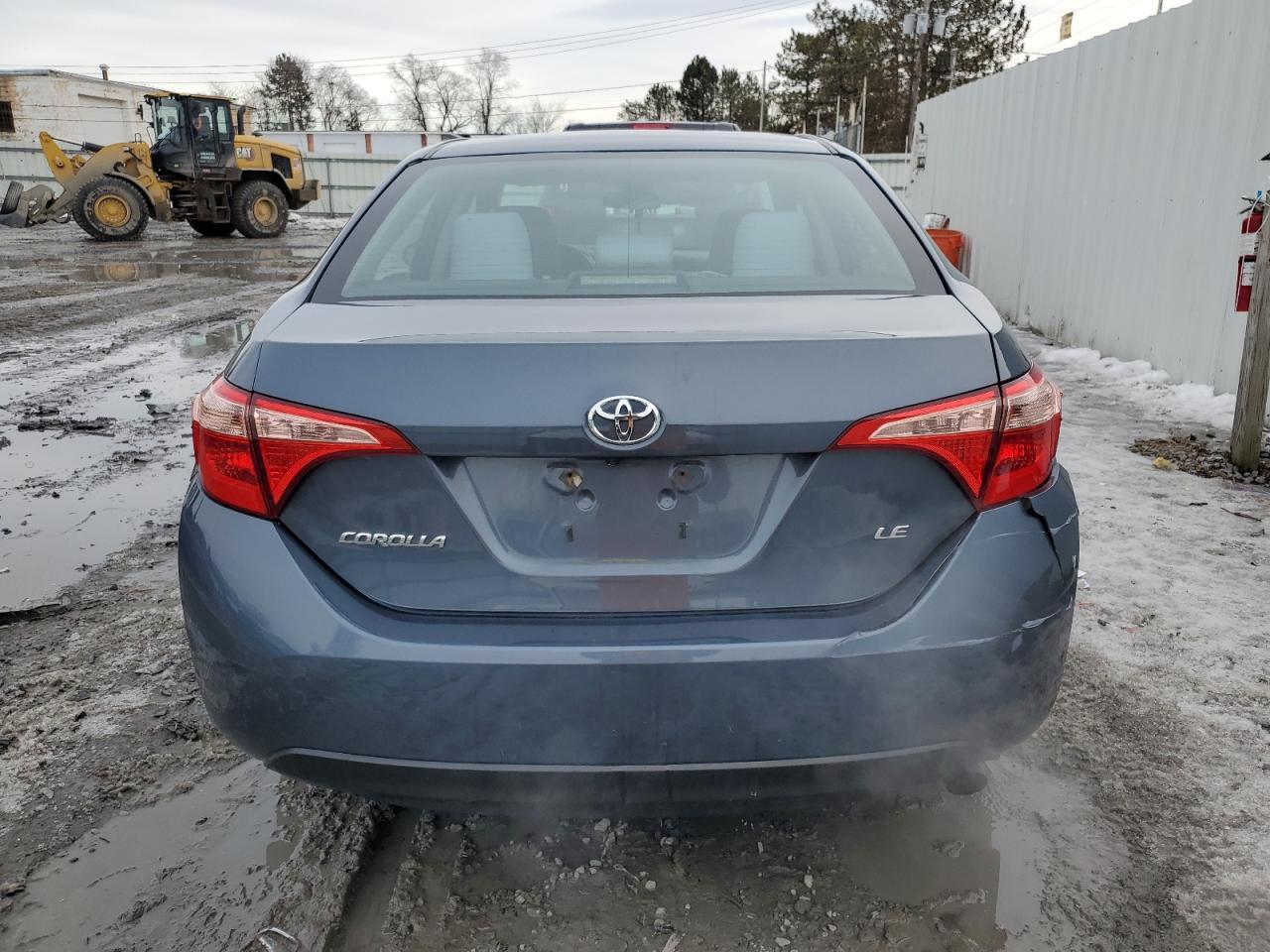 2018 TOYOTA COROLLA L - Фото 6