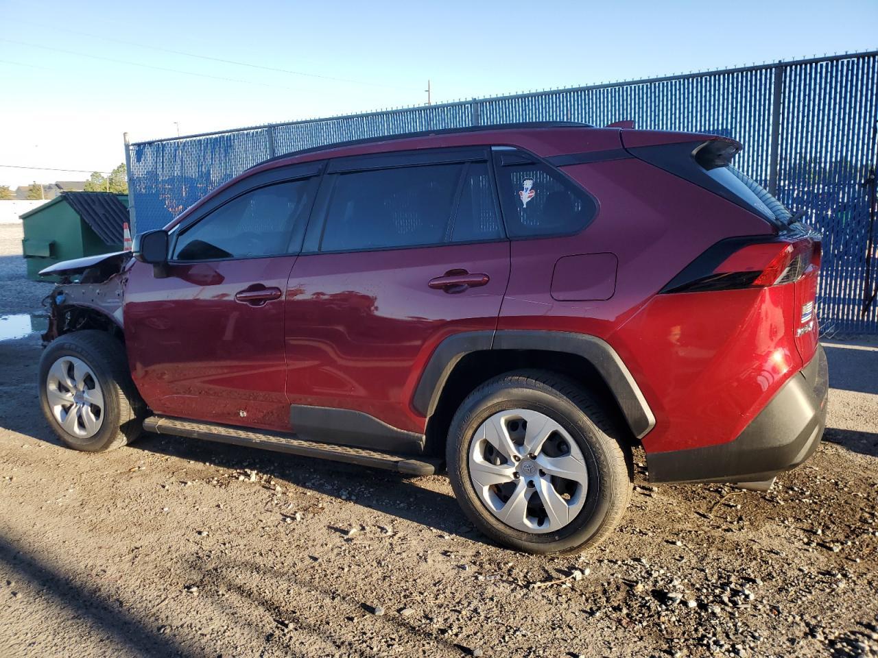 2021 TOYOTA RAV4 LE - Фото 2