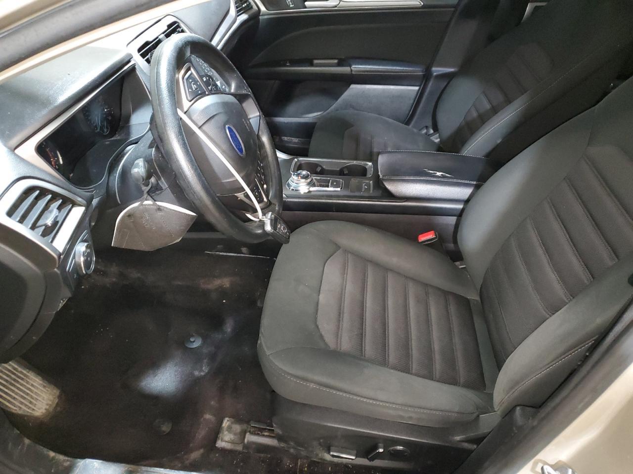 2017 FORD FUSION SE - Image 7