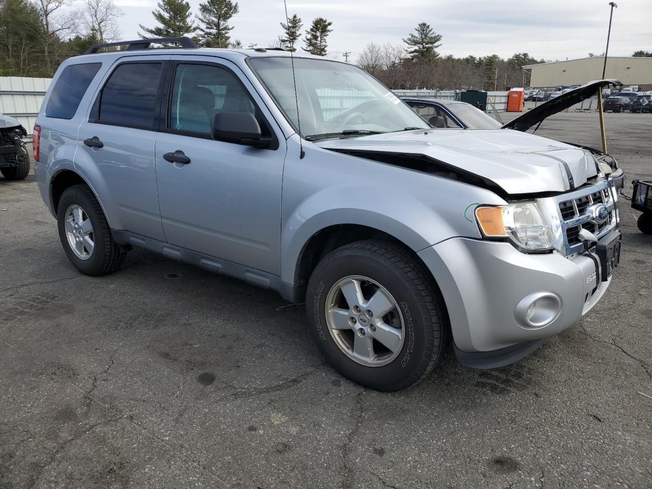 2012 FORD ESCAPE XLT - Фото 4