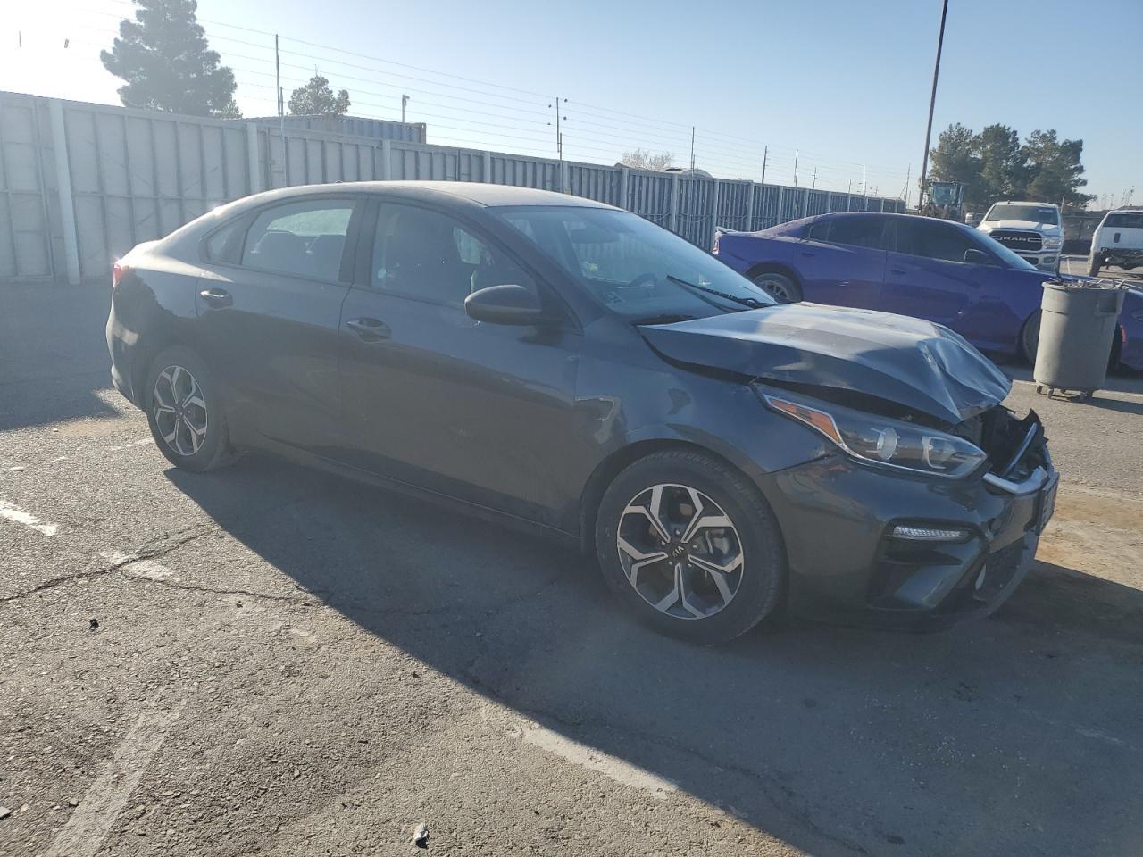 2020 KIA FORTE FE - Image 4