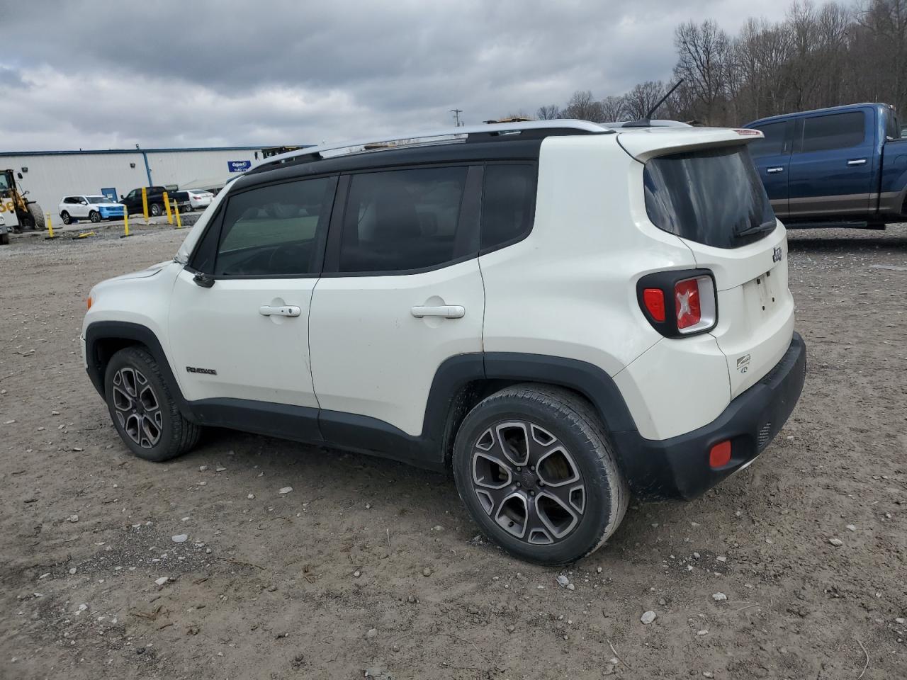 2016 JEEP RENEGADE L - Image 2