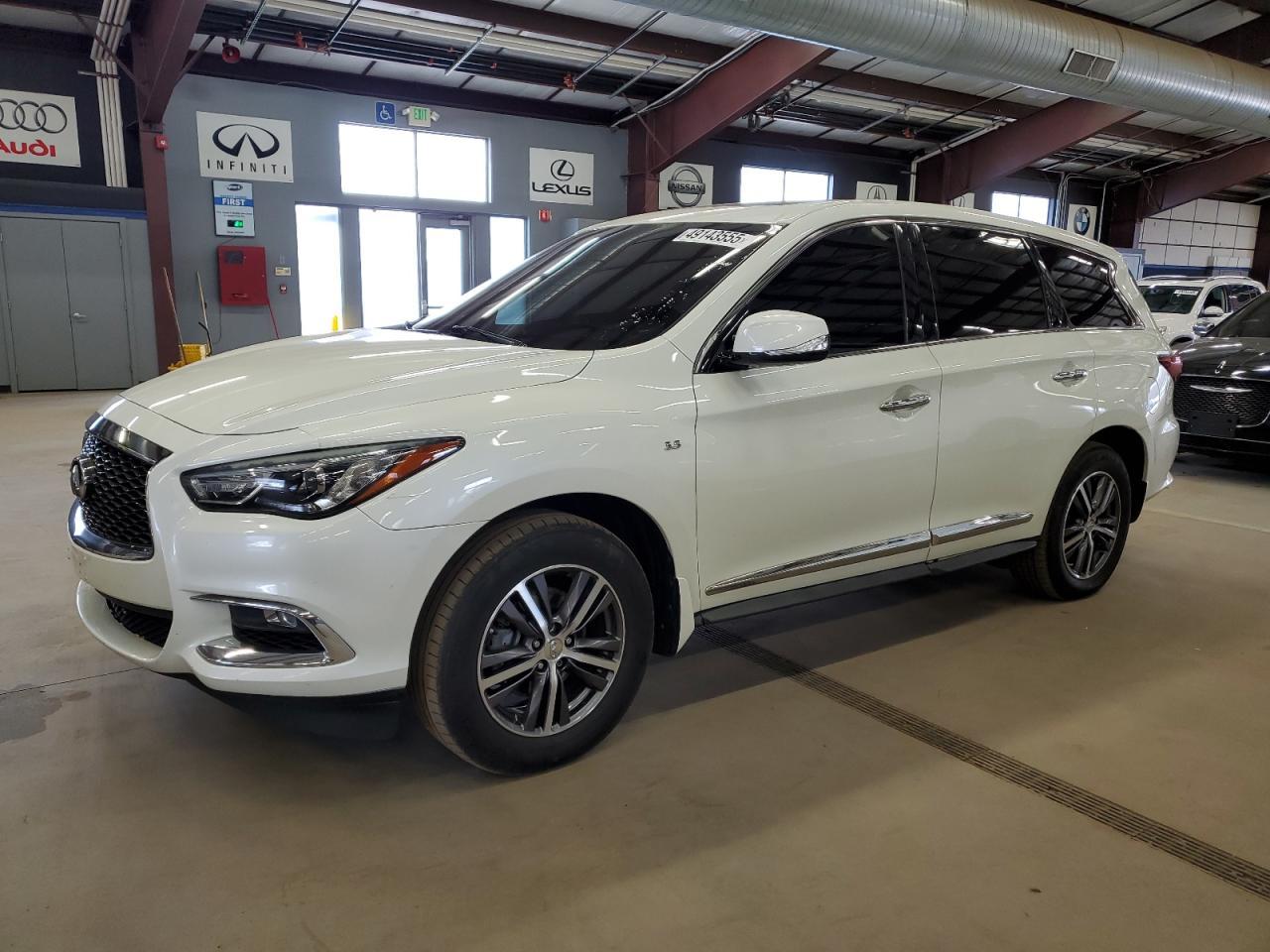 2019 INFINITI QX60 LUXE