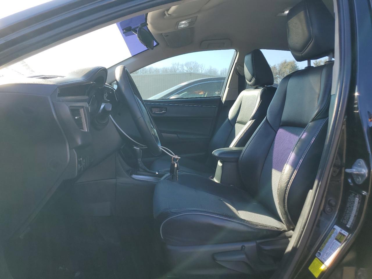 2015 TOYOTA COROLLA L - Фото 7