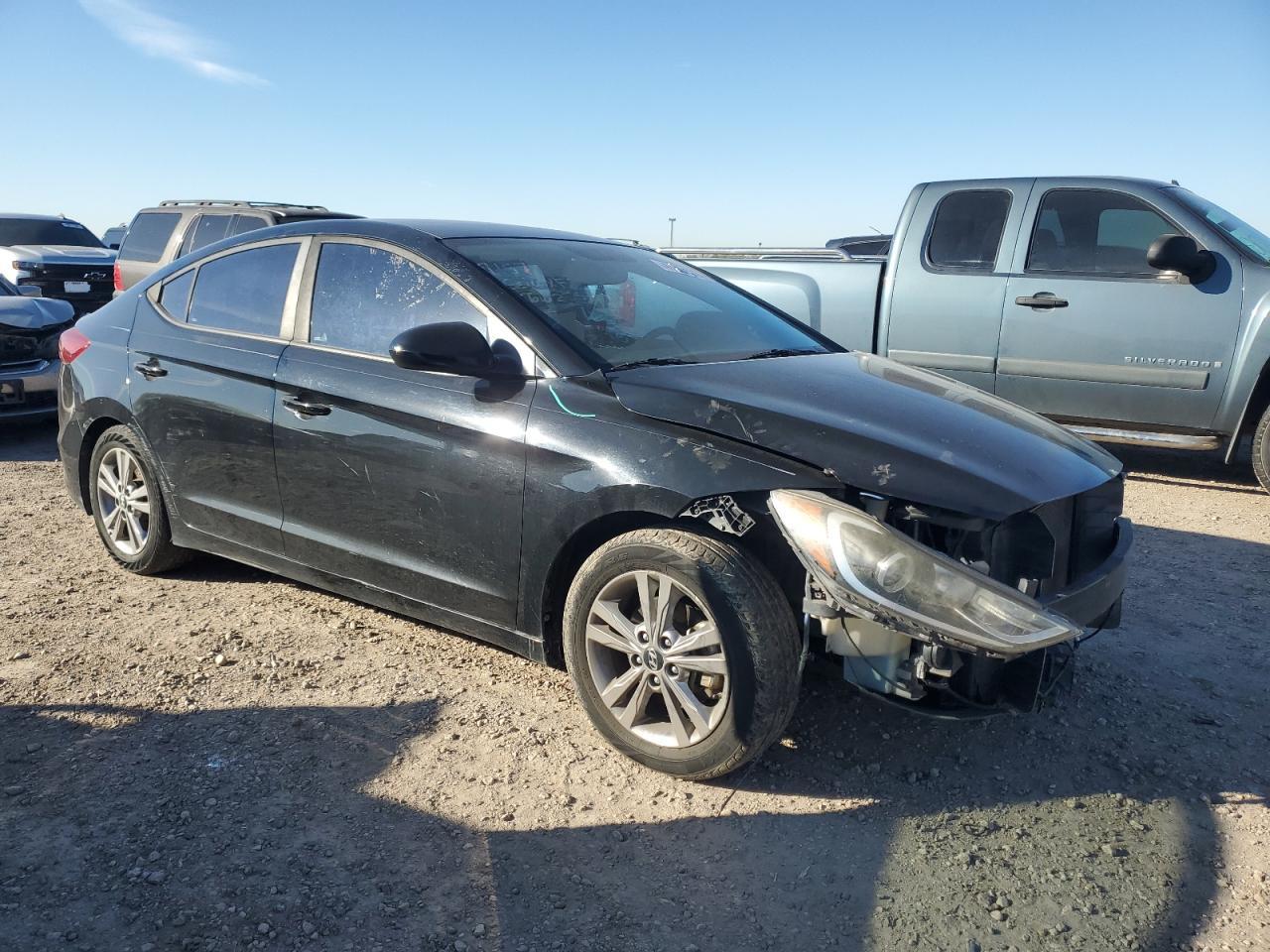 2018 HYUNDAI ELANTRA SE - Image 4