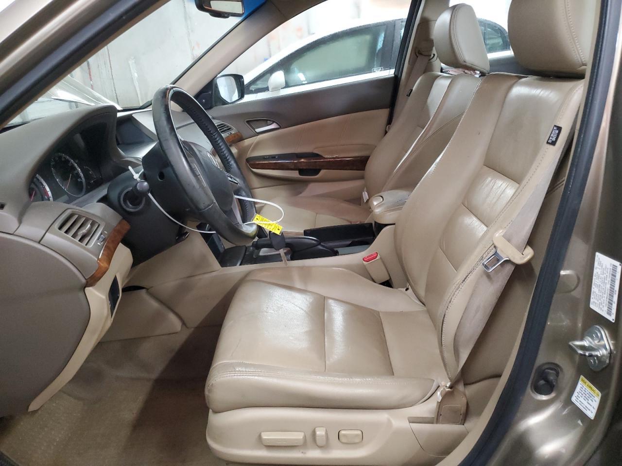 2010 HONDA ACCORD EXL - Фото 7