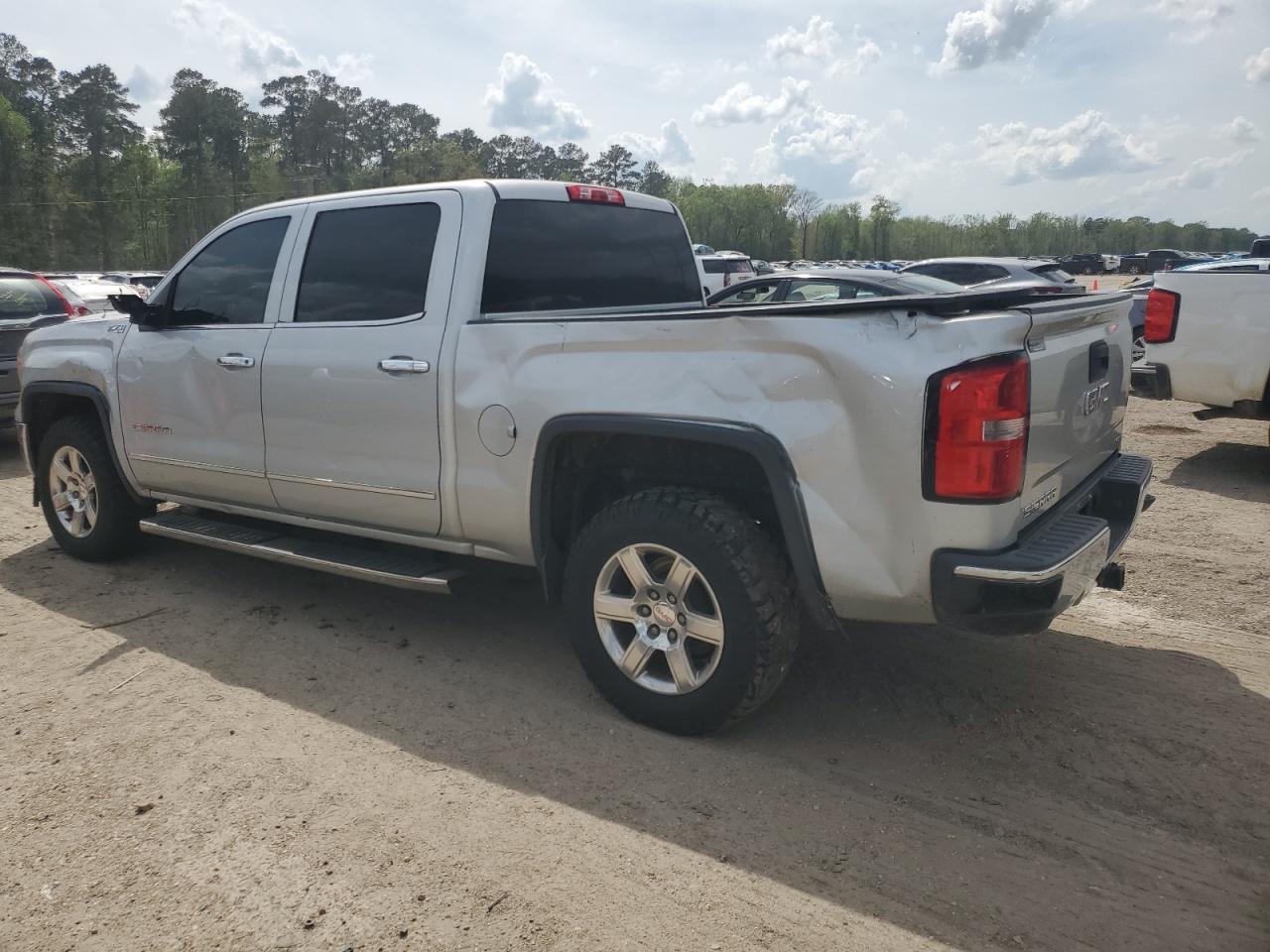 2015 GMC SIERRA K15 - Фото 2