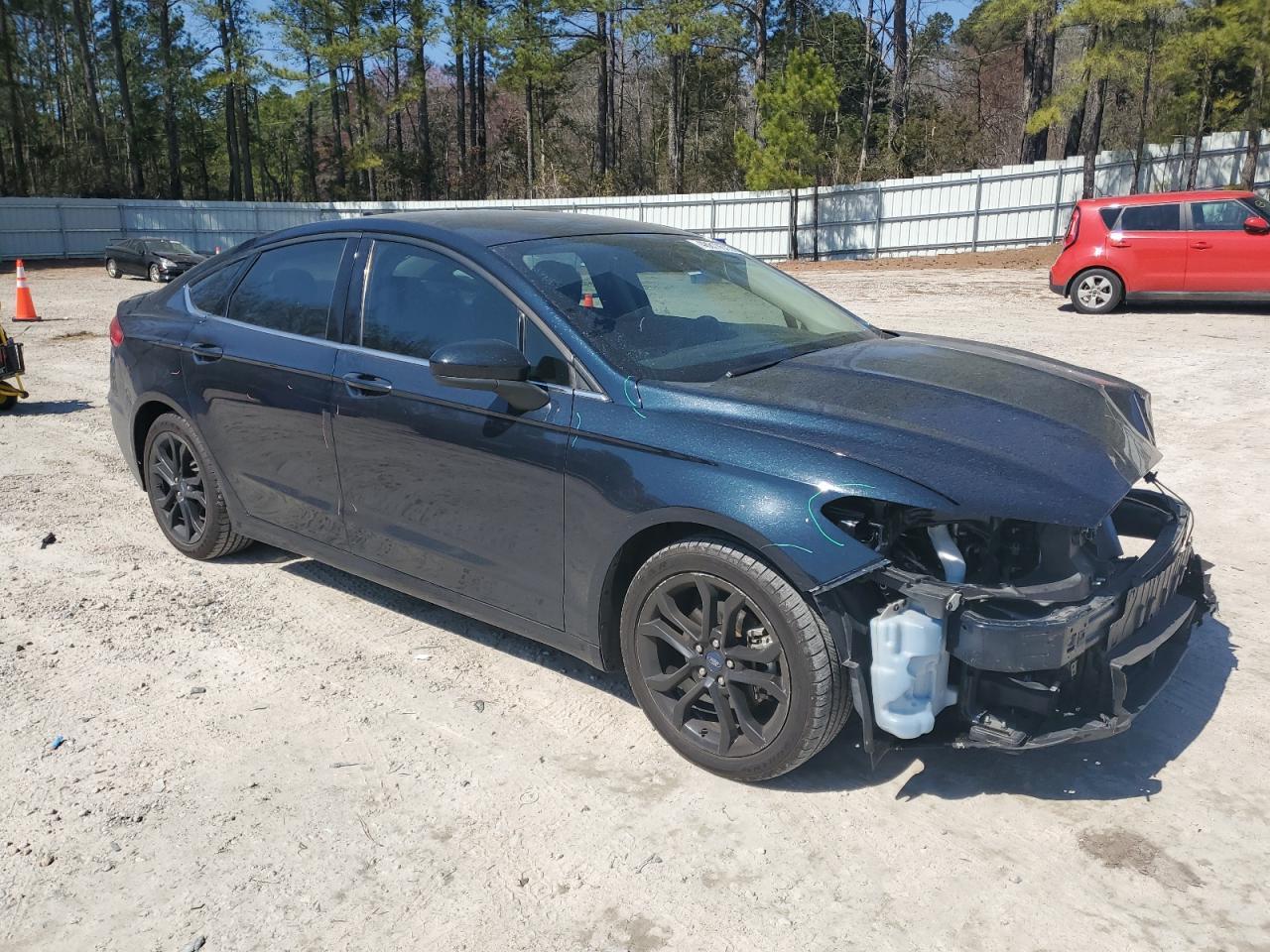 2020 FORD FUSION SE - Image 4
