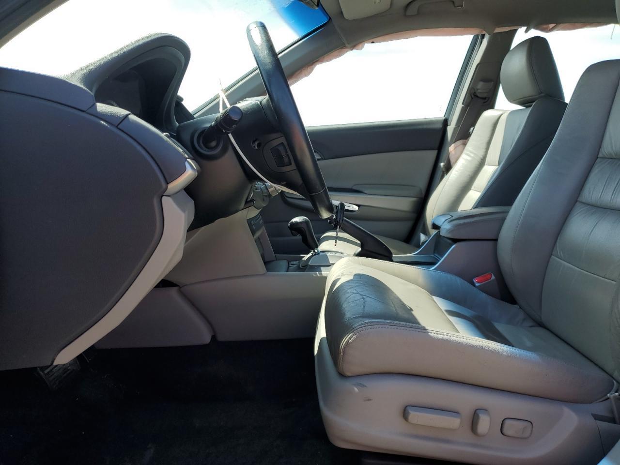2010 HONDA ACCORD EXL - Image 7