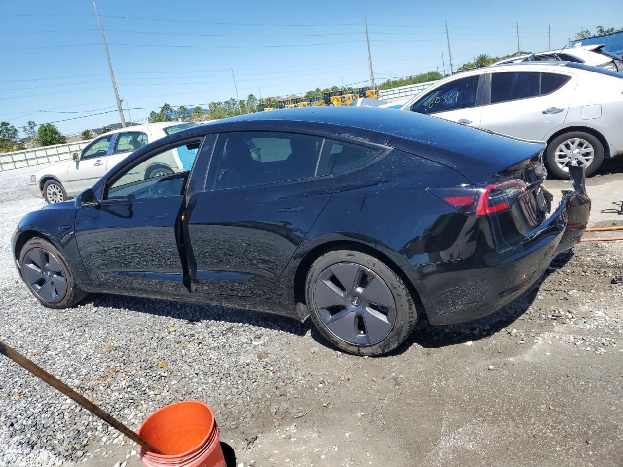 2022 TESLA MODEL 3 - Image 2
