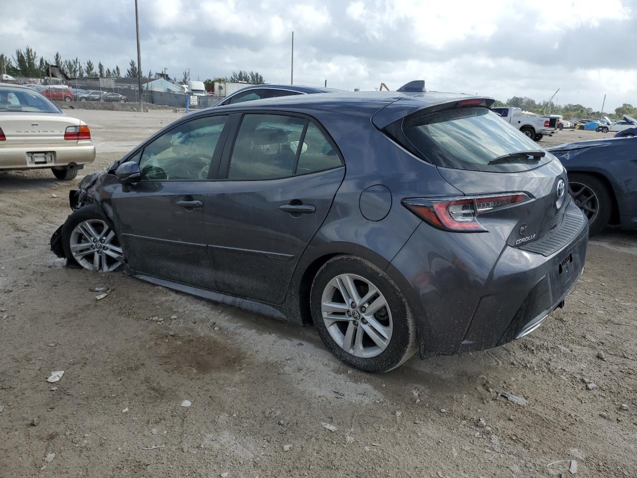 2022 TOYOTA COROLLA SE - Фото 2