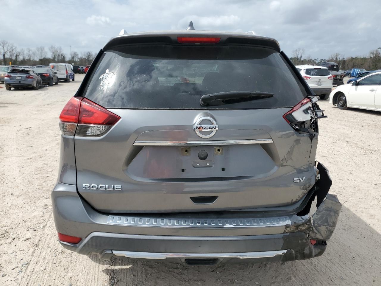 2018 NISSAN ROGUE S - Фото 6