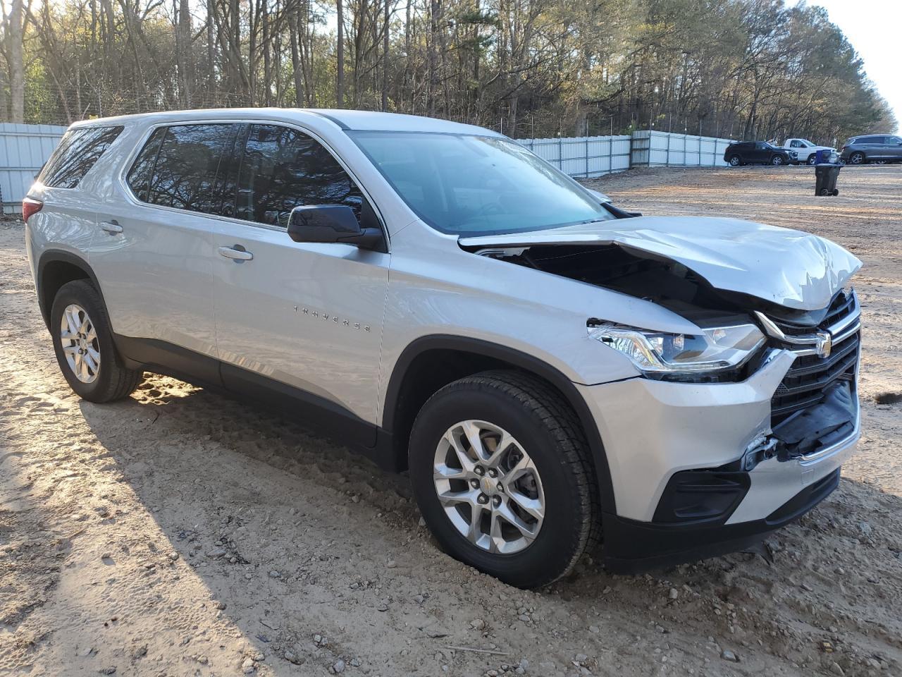 2021 CHEVROLET TRAVERSE L - Фото 4