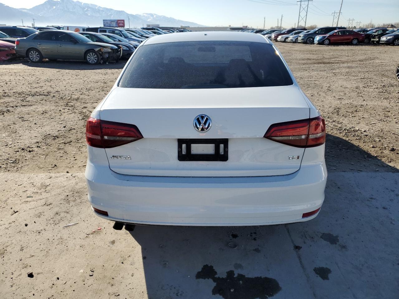 2017 VOLKSWAGEN JETTA S - Image 6