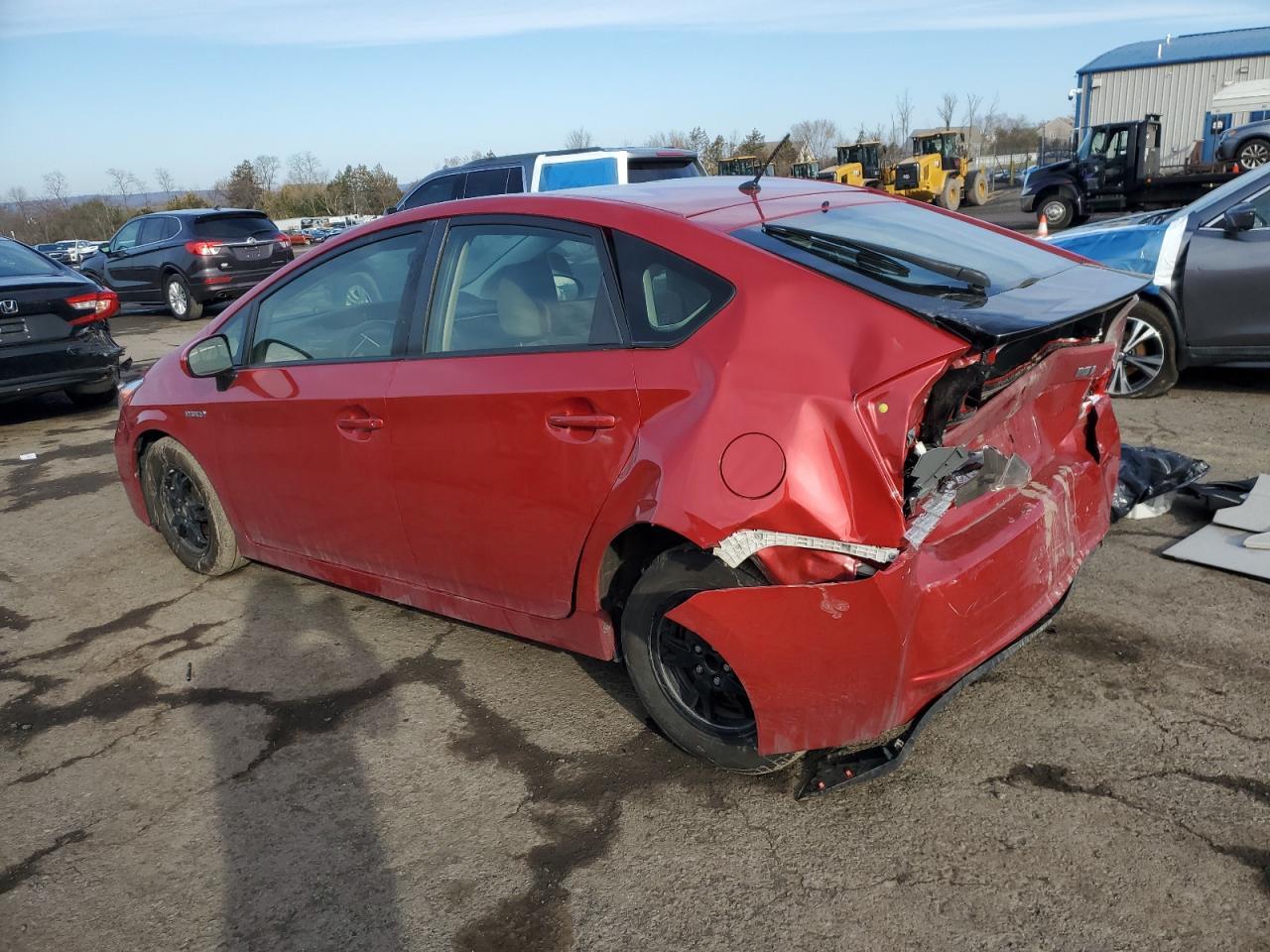 2015 TOYOTA PRIUS - Image 2