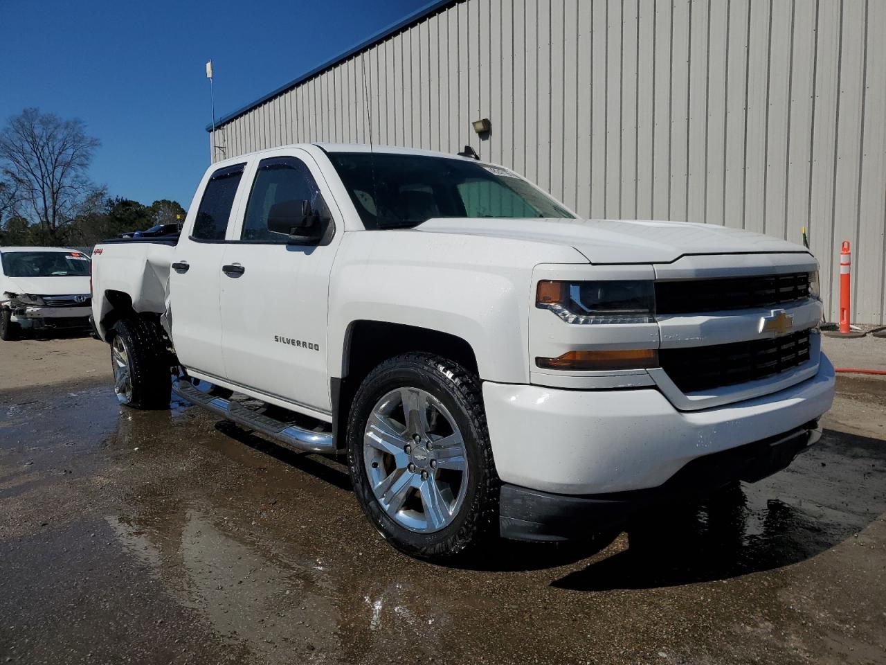 2018 CHEVROLET SILVERADO - Фото 4