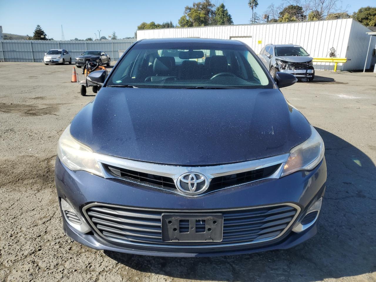 2015 TOYOTA AVALON XLE - Image 5