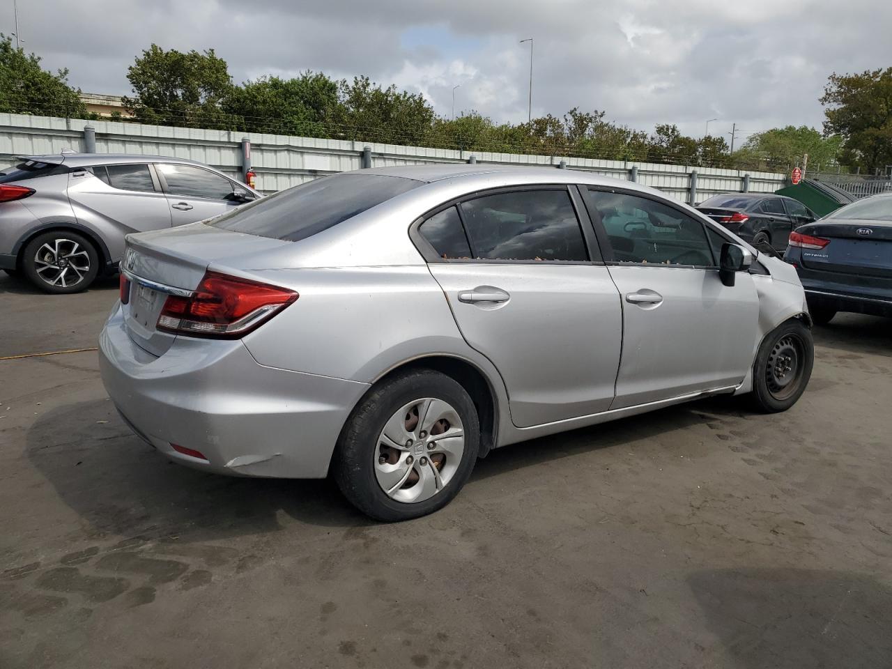 2015 HONDA CIVIC LX - Image 3