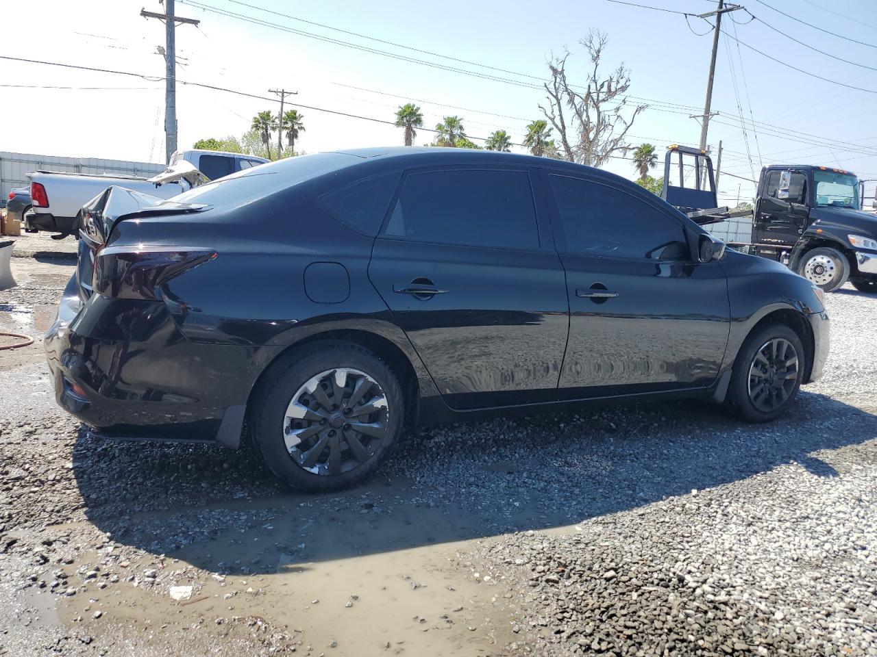 2017 NISSAN SENTRA S - Фото 3