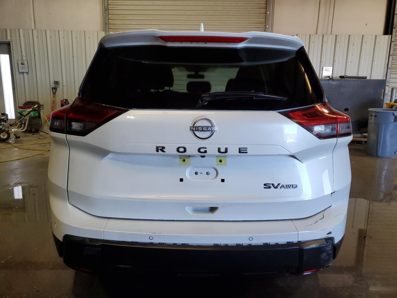 2024 NISSAN ROGUE SV - Image 6