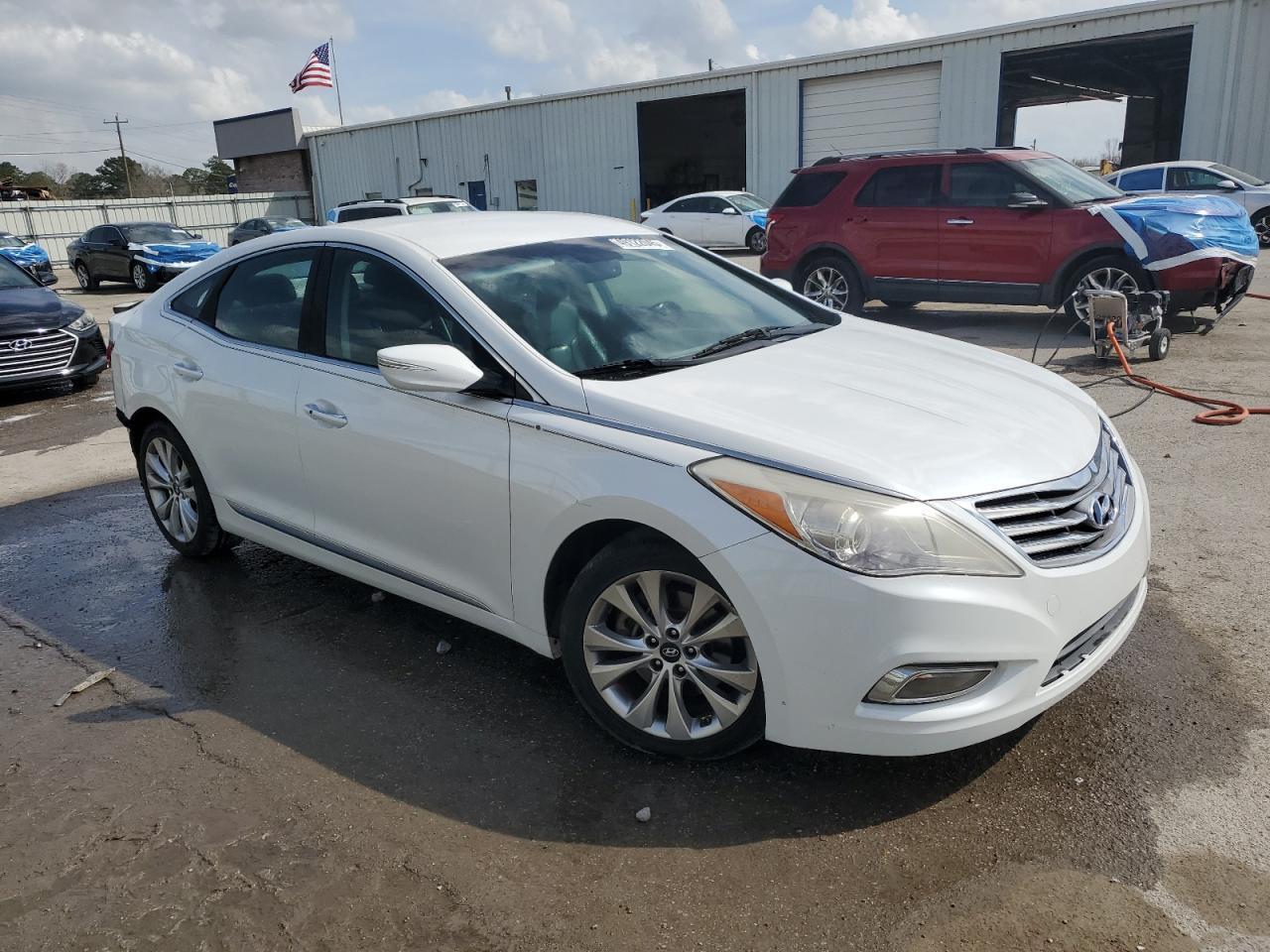 2014 HYUNDAI AZERA - Фото 4